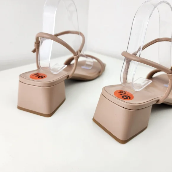Elegant Tan Women's Sandals - Picture 5 of 11